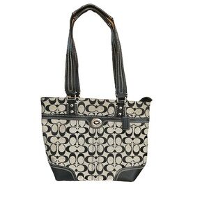 Coach Black and Cream Shoulder Bag